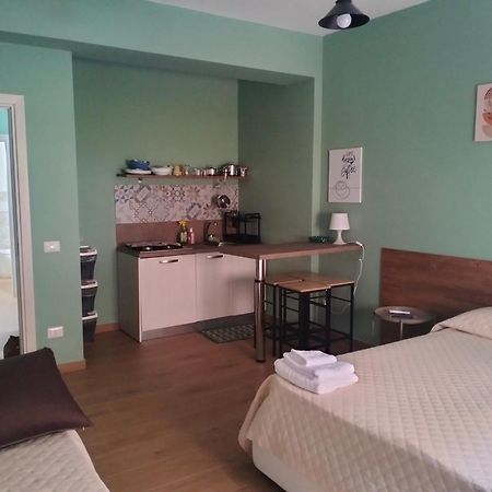 Incastro B&B In Crotone Ngoại thất bức ảnh