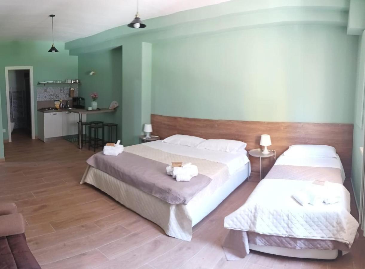 Incastro B&B In Crotone Ngoại thất bức ảnh